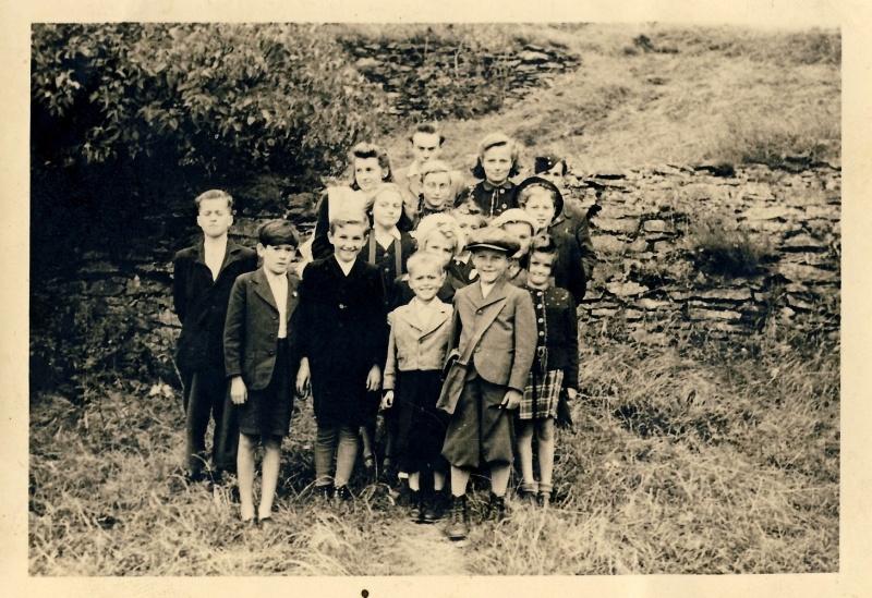 13 Libovická škola po válce na výletě, Líbal ze Mšena